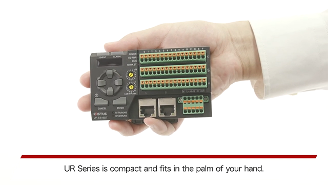 Palm-sized unit with 16 IO-Link ports