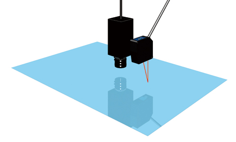 Focusing of glass surface inspection camera