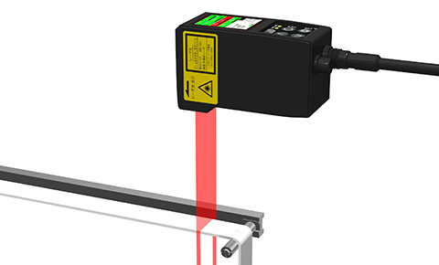 Measuring width and warpage of conveyer belt