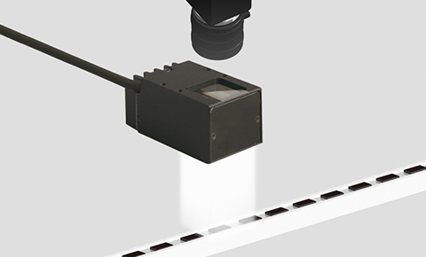 Visual inspection of microchips