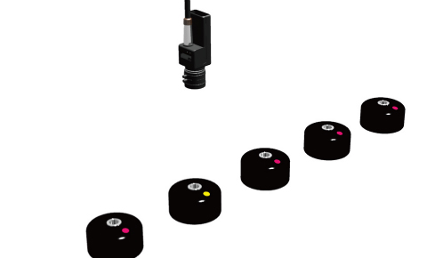 Checking color of marking on the rubber parts